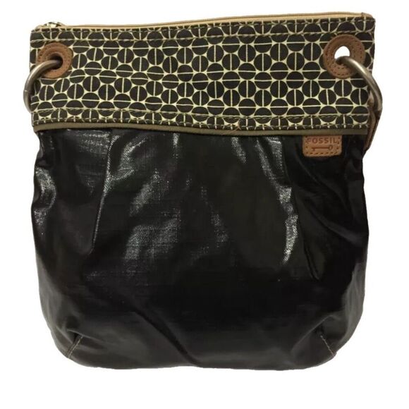 Fossil Key-Per medium black crossbody bag. - Picture 2 of 7